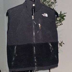 Vintage The North Face Womens Vest SZ Small